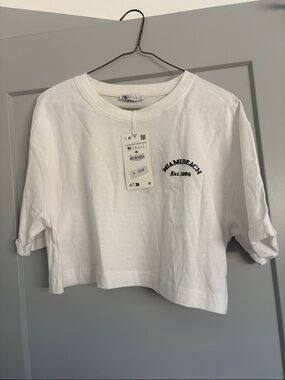 NWT Zara White Cropped Graphic Tee with Navy 'MAMIBEACH' Embroidery